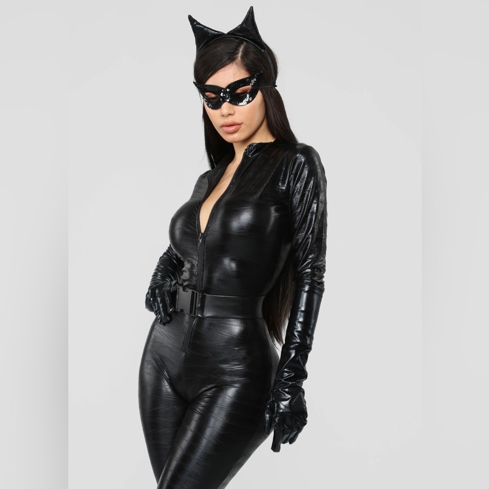 Fashionova Halloween Catwoman Costume Size S/M
